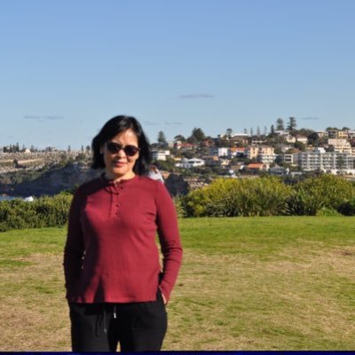 ariunaaR976's profile picture. Teaching is passion.🌹