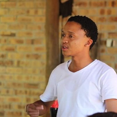 Itu_Shole's profile picture. Of Batloung Ba Ga Shole! Masudubele-A-Mokgopa!!! 🐘🐆🙌🏽 TLOU!!🐘🐆🙌🏽| National Coordinator of CONTRALESA Youth Wing| Villager❤️