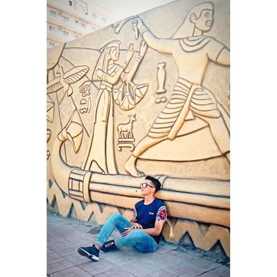 youssef12911757's profile picture. سنجل 😉