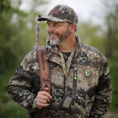 Official Michael Waddell X. A country boy from Booger Bottom, GA. Husband to a great wife and blessed with 5 healthy younguns! Founder of Bone Collector.