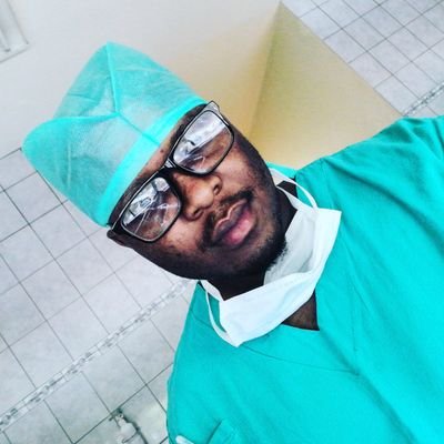 RABELANINDOU's profile picture. A spiritually awakened soul. Humanitarian. Home for your healing. BSc(Mathematical Sciences) graduate. Medical Student activist !Father to a daughter