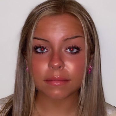 emmaejoyce's profile picture. funny female