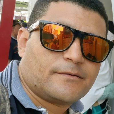 مشجع اهلاوي ولا اتحدث الا في الكورة والاهلي فقط لاغير صعيدي وافتخر
