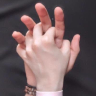 jshWuO14a1Ik0mE's profile picture. 