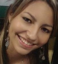 Fisioterapeuta,Bailarina,Coreógrafa e SERVA DE DEUS
Jovem louca por Jesus levando o AMOR através da arte