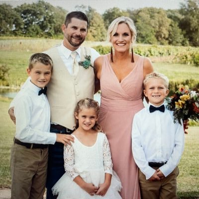 Carmen Hurst Profile