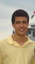 Quem me vê,me vê sorrindo e vai ser sempre assim(8)'