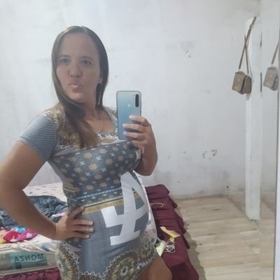 ninguem tem o direito de reservar papa o seu uso exclusivo o que supera a sua necessidade quando falta aos outros o necessário.