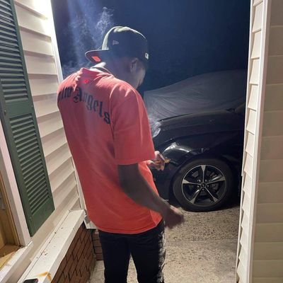 1LilRick_'s profile picture. 1Love 💸💚 #301 #LLREDMAN 👼