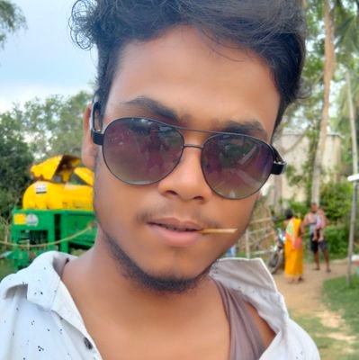 Tomorrow I’ll be a little wiser. Date me today.

The kind of guy I would want my daughter to be with.

The funny boy that will make you fall in love.

Not like