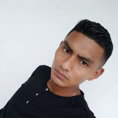 DiegoRuz9's profile picture. Noticias Política Salud Políticos Musica Gobierno