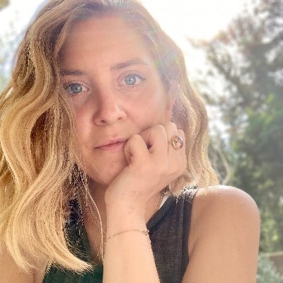 HaylorErin's profile picture. Just a writer trying to write.