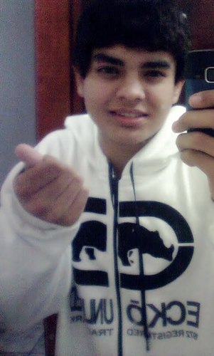 pooode viim pode cheega , aqui a geente leeva a viida naa huumilde ee seem caaô ! *-*