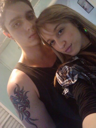 Meu aniversario é 03 /12/ 1993.
Esse ano faço 18 anos e nao vejo a hora.
Leonardo Sposito EU TE AMO MUITO .
By Lari G. Monegato.