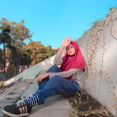 Hubungi saya di sini Instagram: HanaAfifah
