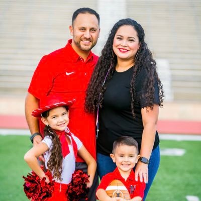 Husband| Father| Offensive Coordinator | Quarterbacks Coach | Success Coach| Harlingen High School
