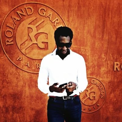 Valentin_Vin's profile picture. Paris - XVI 🇫🇷
- Advanced Master in Strategy, Innovation & Transformation - @CentraleSupelec (in progress)
- Engineer - @esilvparis
- Economics & Politics