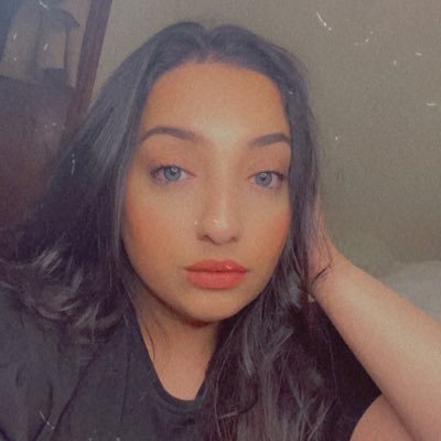 LaraibAA98's profile picture. olaaa