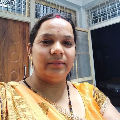 PratimaRathor12's profile picture. State govt teacher by profession & A caring mother... Loves poetry 😊