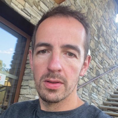 GierlinskiP's profile picture. Moniteur de krav Maga FEKM Formateur CREPS Physiologie et méthodologie de l’entraînement sportif