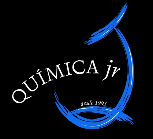Empresa Júnior de projetos e consultoria pioneira na área de química com o objetivo de possibilitar o elo entre a pesquisa acadêmica de ponta e as empresas.