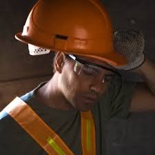 RobertG37549466's profile picture. War is cringe.