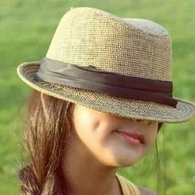 لن يردّ الله قلبآ أتاهُ يستظلُّ برحمتهِ من متاعبِ الحياة.
اللهم حبك وحب من يحبك ❣️