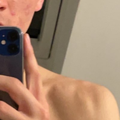 lukas_motl's profile picture. 