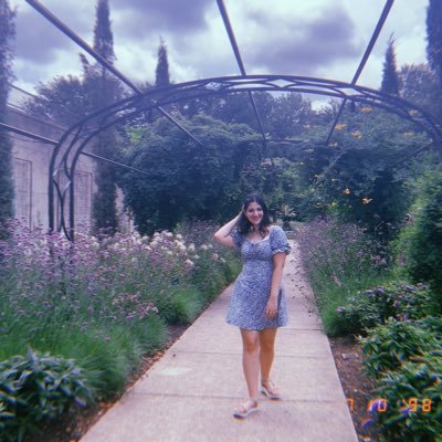 chiara_huber's profile picture. thoughts from my brain