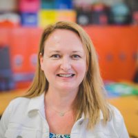 Jennifer Upchurch (@upchurchreads) 's Twitter Profile