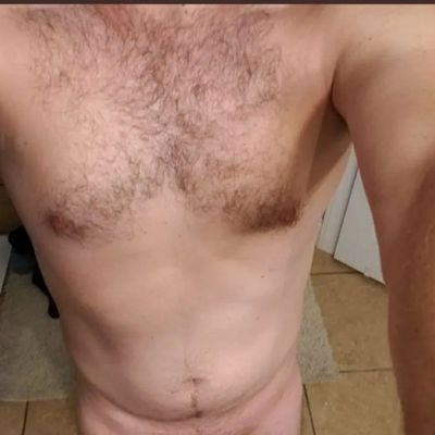 married gay male here.....42 years old discreet....love to see married guys cocks ....show those wedding rings guys.
requests made for tips only! #cashdom
