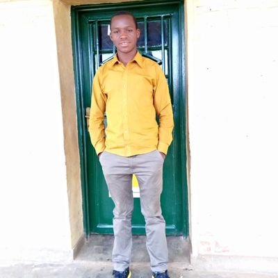 BizumuremyiEli4's profile picture. It's to study