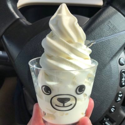 hsho33's profile picture. iPhoneでXに入り浸ってます😆好きなもの:ディズニー、スイーツ、サッカー、スキー、スポーツ観戦全般。