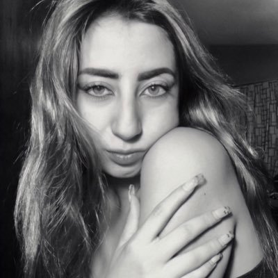 soy todo lo que buscas, pero más nice 💫