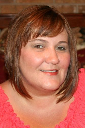 I am mama to a wonderful 15 yr old son & I have a fabulous hubby.  I love photography, pretty things, reading, family, friends, and I LOVE TO LAUGH!