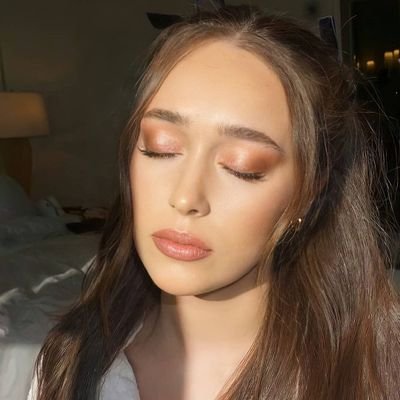 DaddyLexaWoods's profile picture. She/They | #ALYCIA: Love is love and that's just it. | FAN ACCOUNT!!