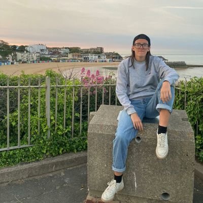 27|🏳️‍🌈