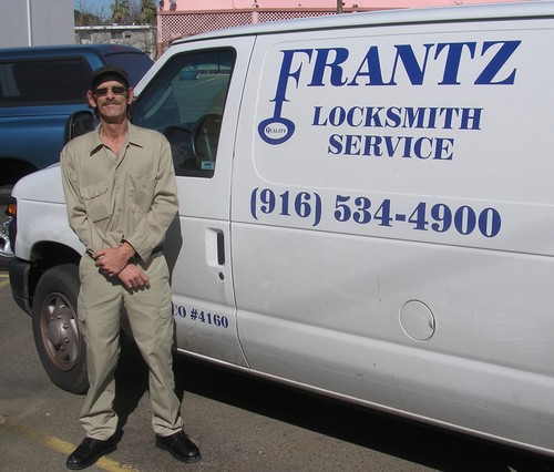 Professional locksmith - commercial, residential & auto - full service safe, lock & key.
Mobile services, walk in shop @ 2377 Arden Way Sacramento CA.