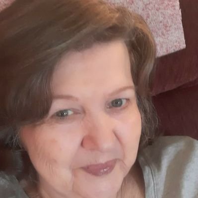 Alabama girl and a Democrat. l am a mother, grandmother and widowed. I love Auburn! I have four fur babies and I am a Charter member of PETA.