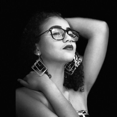 Rhaycost's profile picture. 🌻🐓💻