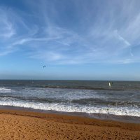 H A (@ah4285d) 's Twitter Profile