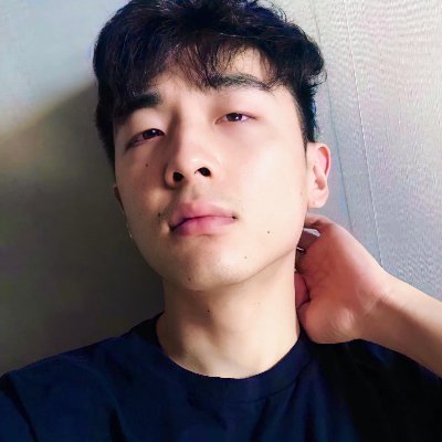 Musician, singer, songwriter
🎹 🎤 🎧 🇺🇸 🇰🇷 🏳️‍🌈
또라이지만 괜찮아