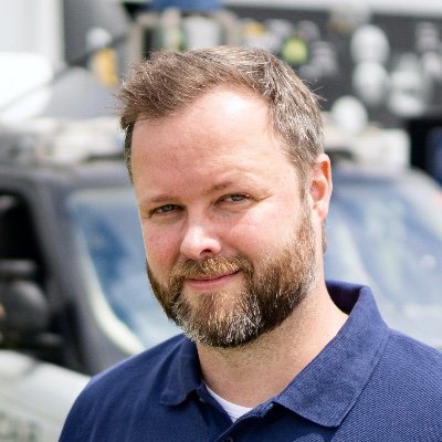 Professor @BristolRobotLab |
Visiting Fellow @oxfordrobots |
Group Lead @CognitiveRobots |
Stipendiary Lecturer @ChCh_Oxford |
Programme Fellow @CfAA_York