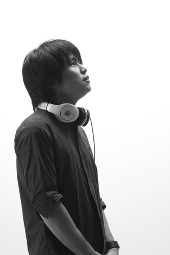 hirattchi's profile picture. 好きな物は音楽と酒と仲間！！一度っきりの人生なら面白い人生にしたいじゃないの！！