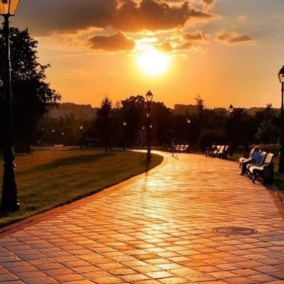 AshrafJharna's profile picture. Life is unpredictable