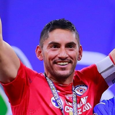 Club De Fans De Jesús Corona. Club Actual: Cruz Azul.
Instagram @Corona_Family1
