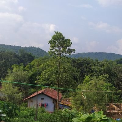 हर जोर जुलुम के टकर मे, संघर्ष हमारा नारा है