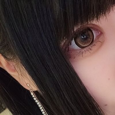 酒と激辛と甘味と料理とシーシャが好き　理系の大学院卒　耽美主義者　フォロバしません　早く離婚したい　サブアカ→@miisamasub