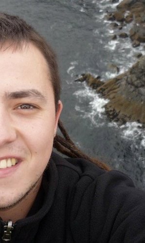 BortxaPons's profile picture. Realitzador audiovisual. Valencià, saforaui, cinèfil i melòman.