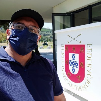 Portuguese 🇵🇹 with Timorese 🇹🇱 roots born in Mozambique 🇲🇿, living in Spain 🇪🇸 and working in EMEA IT for a Swiss 🇨🇭 Multinational Company. (Tweets are my own!)